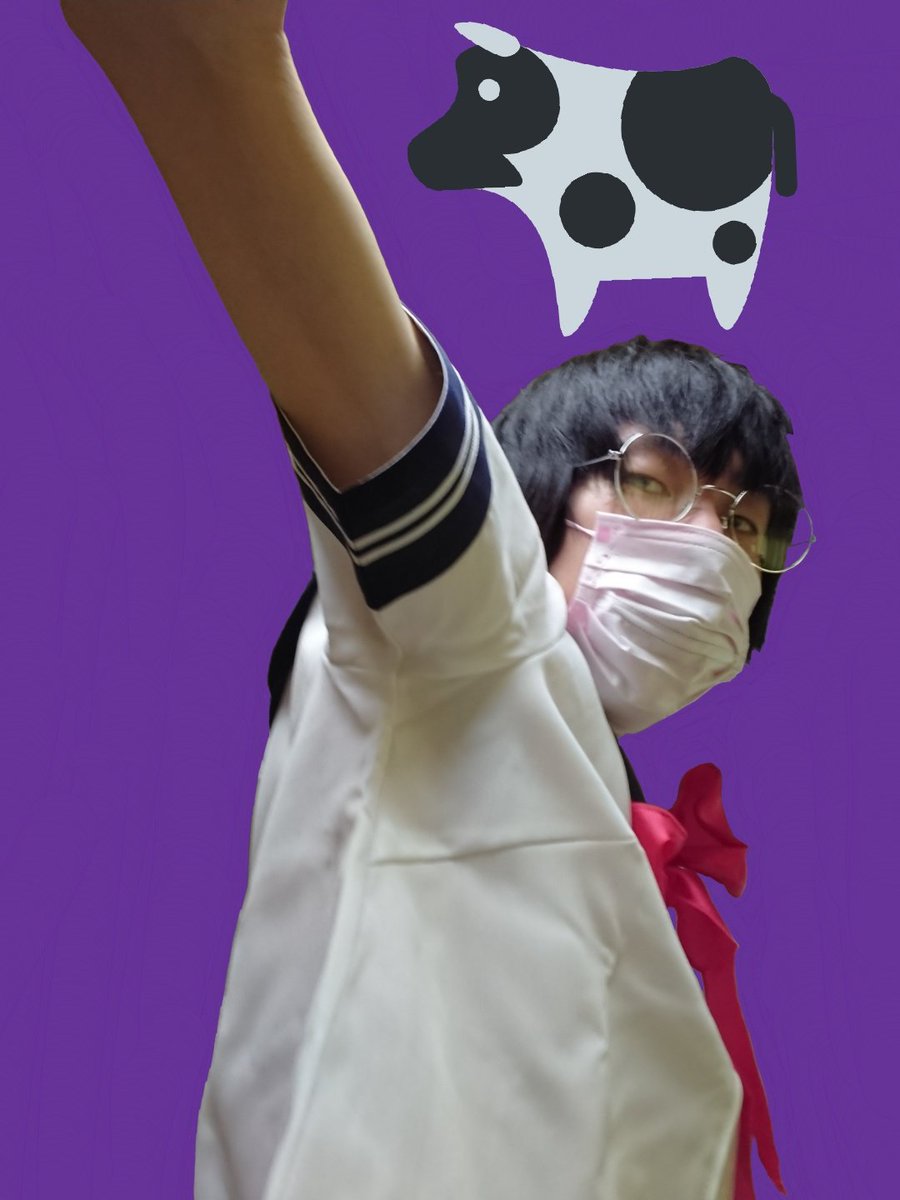 透 インスタ女装6 1 18年6月の投稿 一 二枚目は17年9月の写真 三枚目からは18年6月の写真 顎ピースと歯痛ポーズで小顔効果 男の娘透 男の娘透女装シリーズ インスタ 男の娘