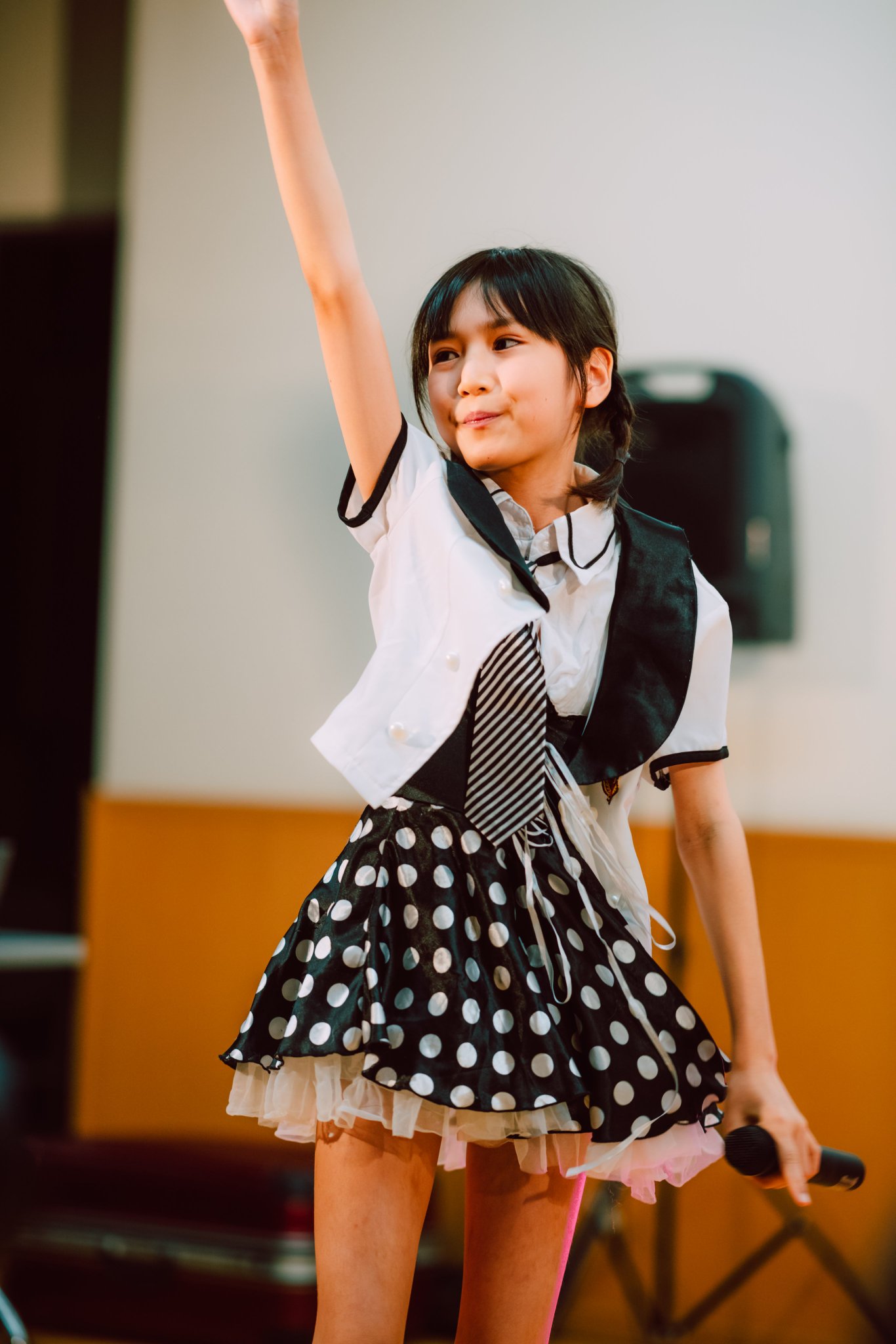 北口キャロライン美利衣　お宝私物2品とサンタ衣装とサイン入り紙袋 北口キャロライン美利衣（Nゼロ）お宝私物2品とサイン入り紙袋