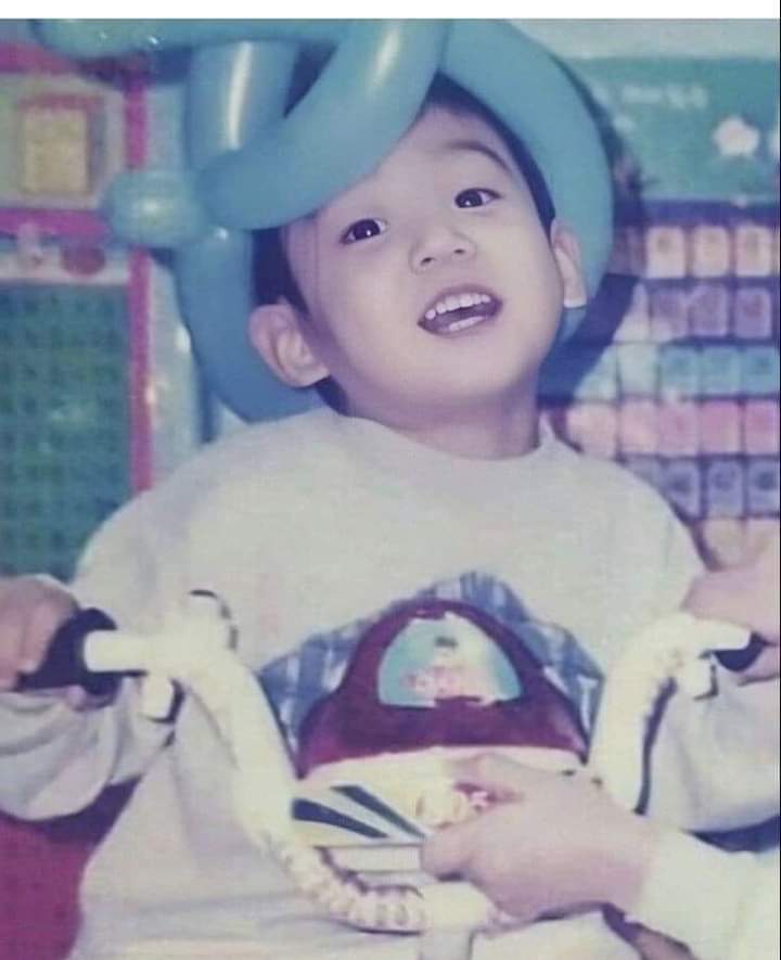 Jungkook from 1 to 23 years old..-A thread  #GoldenJungkookTime #StillWithJungkook  #ForeverWithJungkook
