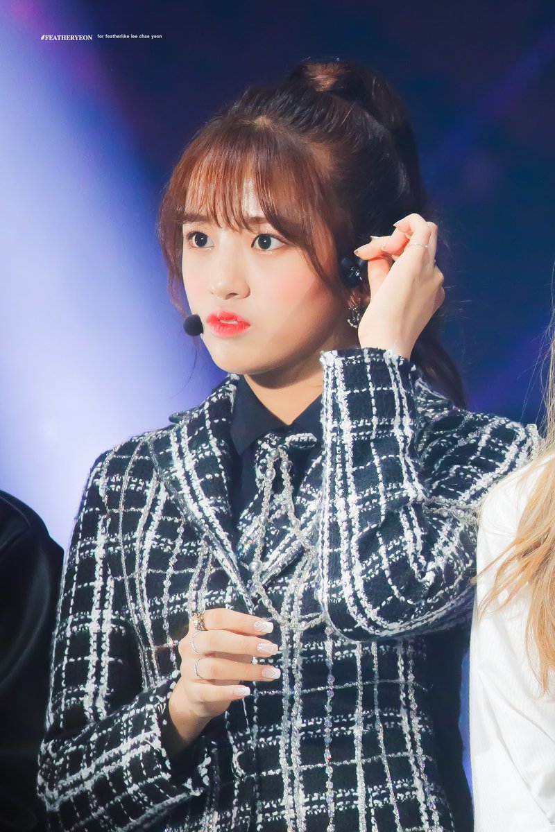 🐶🐶🐶
생일축하해 유진이!💫💕🎉

#찬란한_9월은_유진이로_더_빛나
#DaydreamingYujinDay

#AHNYUJIN #YUJIN #IZONE #yujinmail #안유진 #유진 #유진메일 #아이즈원