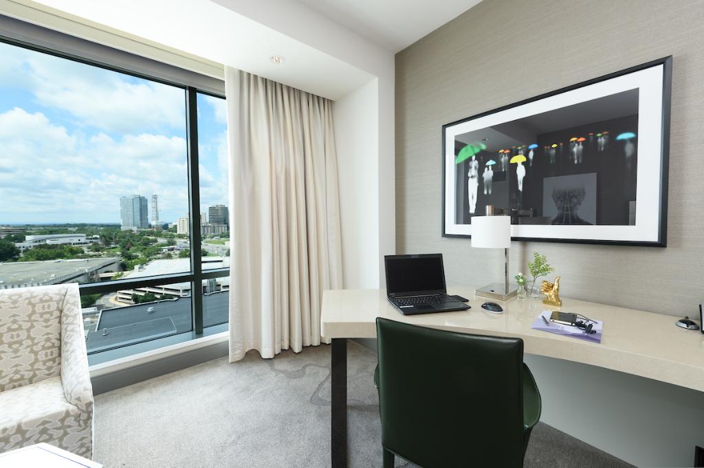 HyattTysons's tweet photo. WFH = Work from hotel #wfh #officespace #desk #deskgoals #officewithaview https://t.co/KcQDc3qjl5
