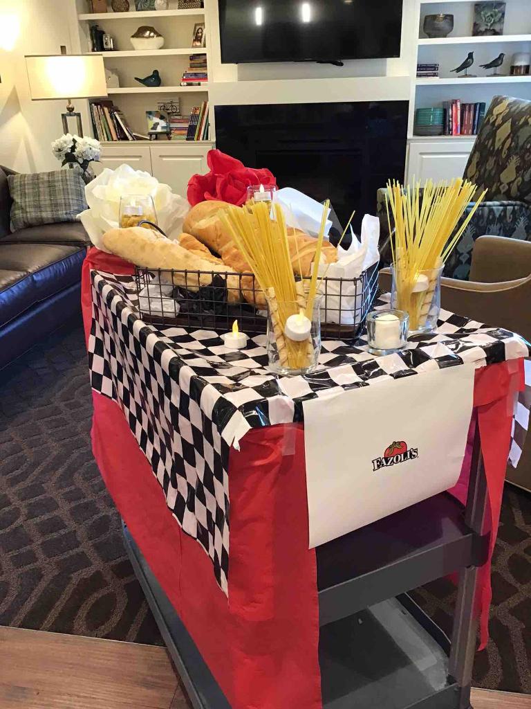 BridgePointeHC's tweet image. Taste of Town was brought to us by Fazoli’s in Vincennes!! Everyone loved the food and especially the breadsticks!