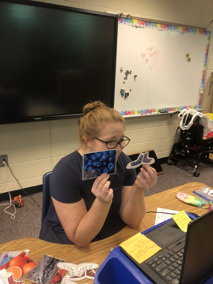 Students were so engaged listening to Pete the Cat! I love seeing their smiling faces! <a href="/bakerelembears/">Baker Elementary</a> <a href="/Michelleashwo14/">Michelle ashworth</a> #engaged #learngrowlead
