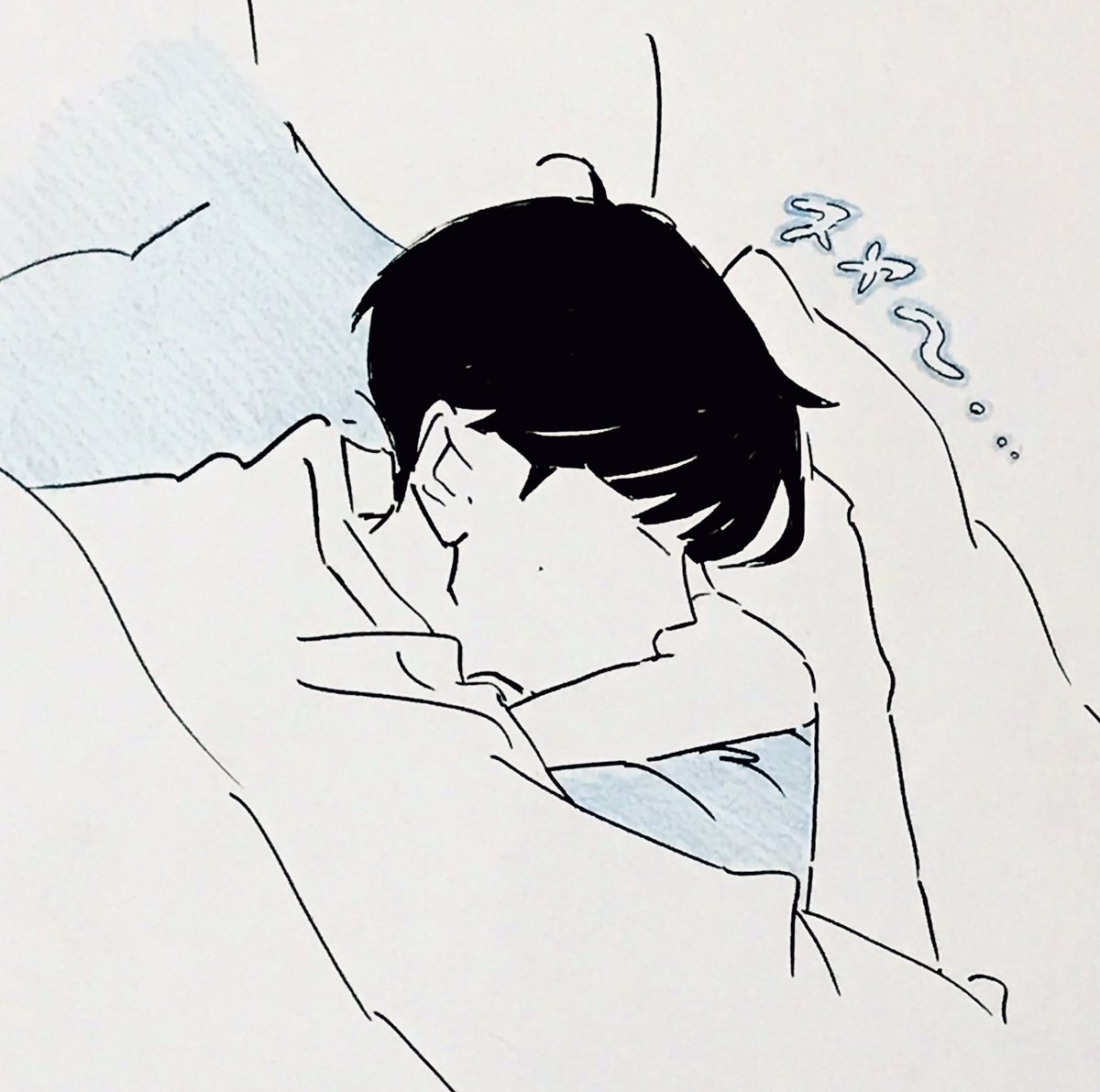 夏がほんとに苦手です。。ずっと右の絵の状態です(気持ちが)
漫画描けなくてすみません!
久しぶりに落書きしますた…
おやすみなさい…
(けろっぴのロンTかわゆい) 