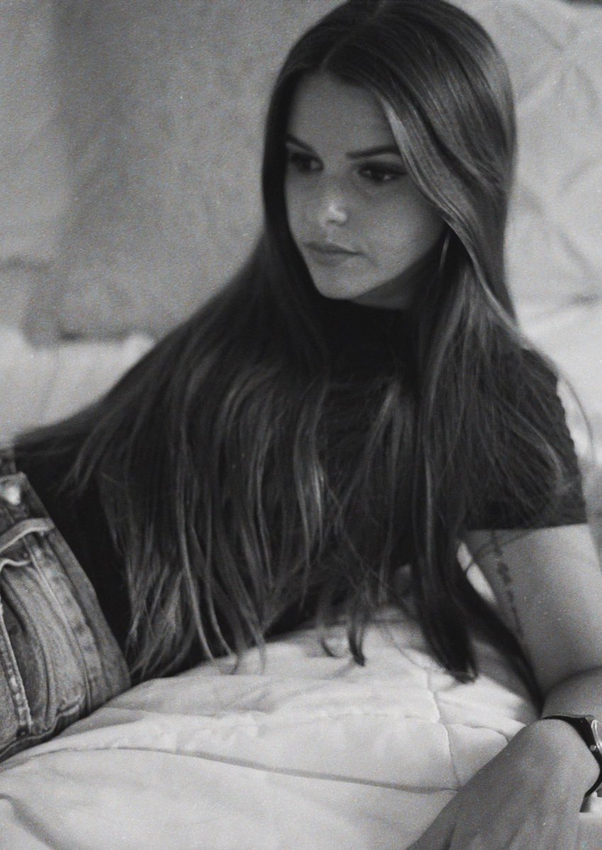 ‘Love You Right’ out Friday! Pre-save now: distrokid.com/hyperfollow/sh…