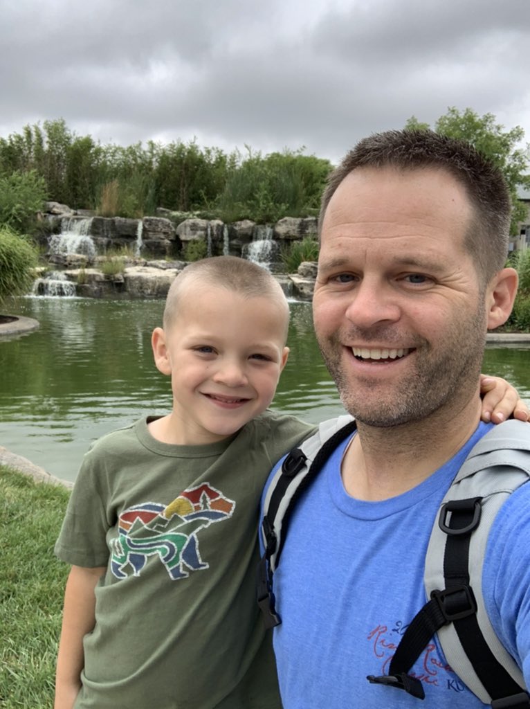 ChadWahlgren's tweet photo. @NiftynuthouseKs Our Dub&Dad adventure day to close out the last Saturday of Summer! #GoFightWinston https://t.co/1KcK1PearW