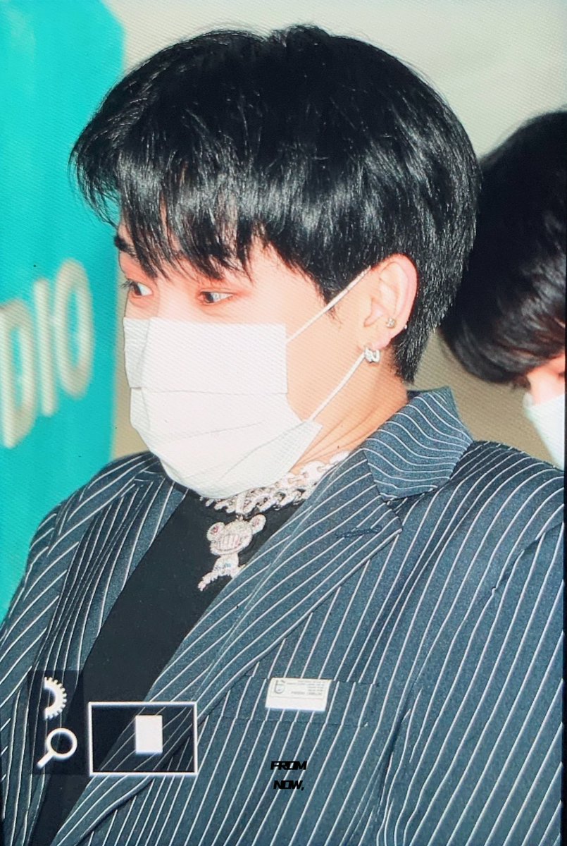 200831 퇴근 

으흑흑흐규ㅠㅠ너무 귀여워 ㅠㅠㅠㅠㅠㅠㅠㅠㅠㅠㅠㅠㅠㅜㅜ🥺🥺🥺🥺🥺🥺
💜💜💜

#트레저 #최현석