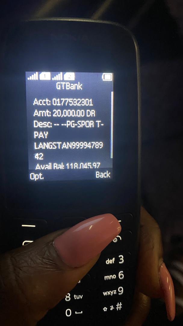  @gtbank  @gtbank_help  @cenbank please you ppl should track the money and refund back to the Accnt. Please help me retweet till something is done about it.