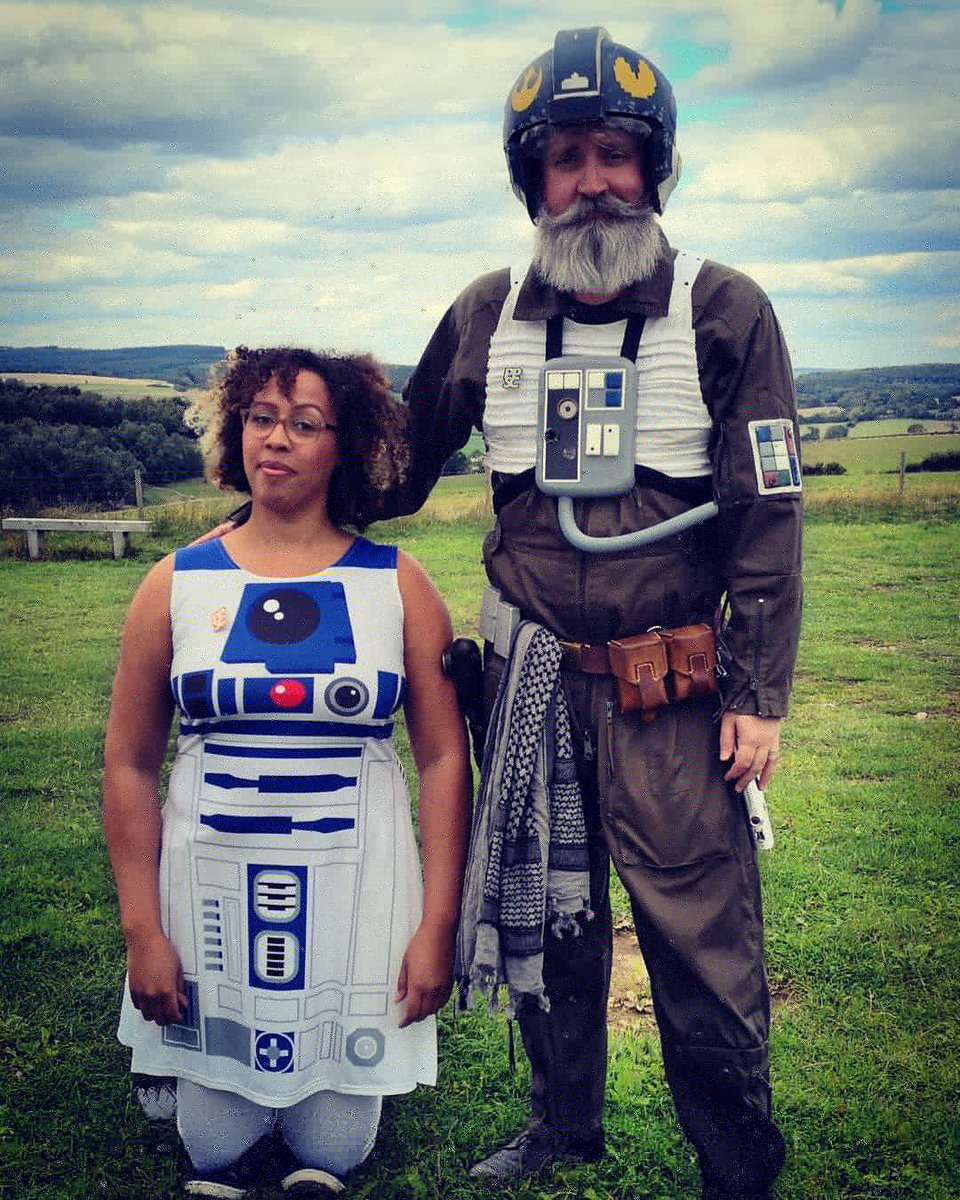 JCarnall's tweet photo. Having all the fun on the last day of @secretcinema #SecretDriveIn watching #EmpireStrikesBack @GoodwoodMC ... With all our #PositivePeopleOfSC... Had the best time going to this, this summer!! https://t.co/ESjEF9dW78
