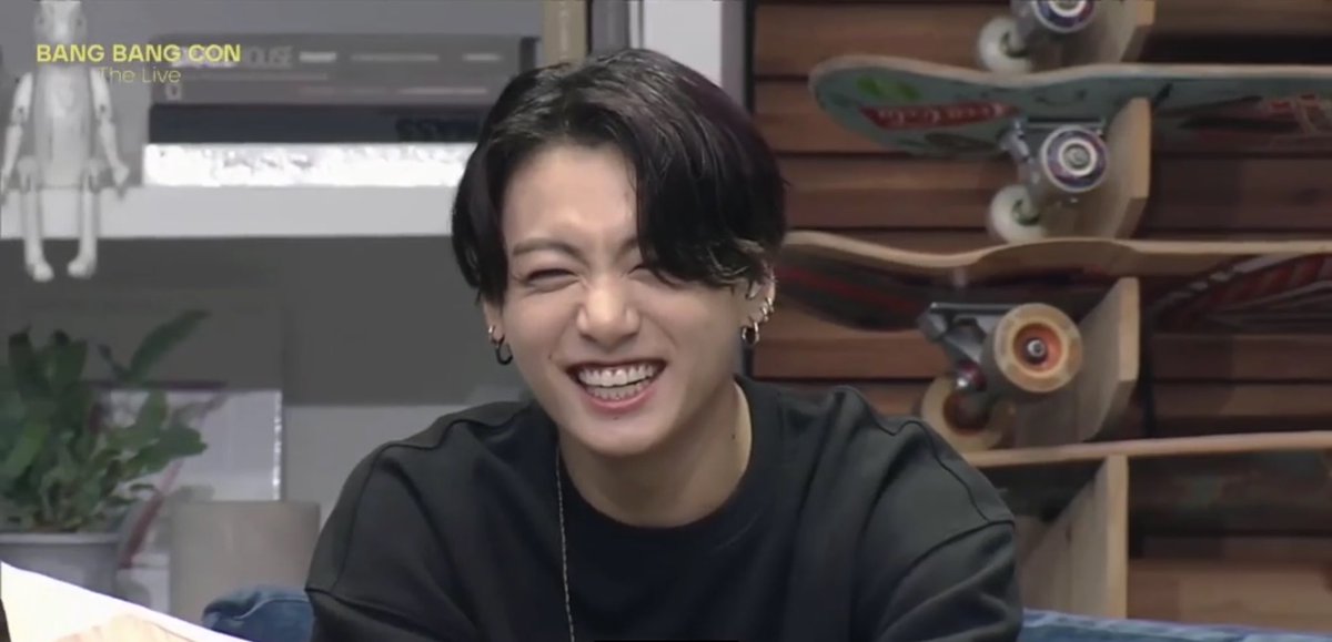 Jungkook show them ur teethies