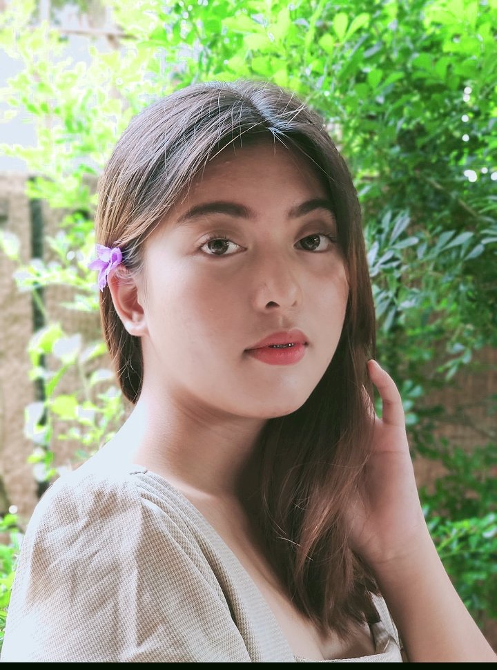 lopez_ebelle's tweet photo. Happy 18th birthday to meh!!🎊🎊 https://t.co/1f4ZtqWqKd