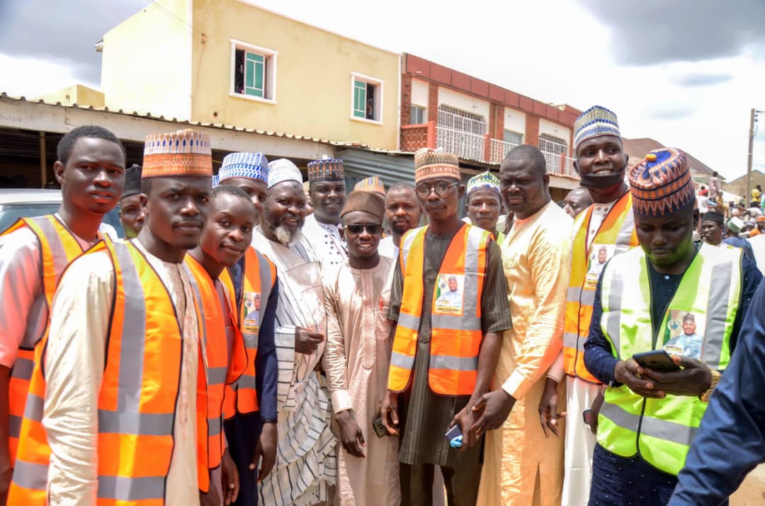 Oawel_sumaila's tweet photo. Thousands of peoples Represent Hon. Shamsuden Bello Dambazau ( @shamsudambazau ) MHR Takai/Sumaila At Kano State Chief Of Staff Daughter Weeding May Allah Bless The Marriage Ameen 
@dawisu 
@KNSMOH https://t.co/wsKgtEjMAP