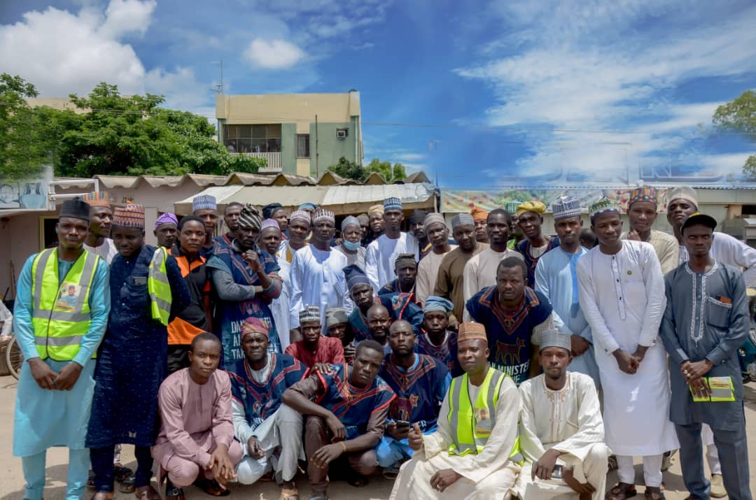 Oawel_sumaila's tweet photo. Thousands of peoples Represent Hon. Shamsuden Bello Dambazau ( @shamsudambazau ) MHR Takai/Sumaila At Kano State Chief Of Staff Daughter Weeding May Allah Bless The Marriage Ameen 
@dawisu 
@KNSMOH https://t.co/wsKgtEjMAP