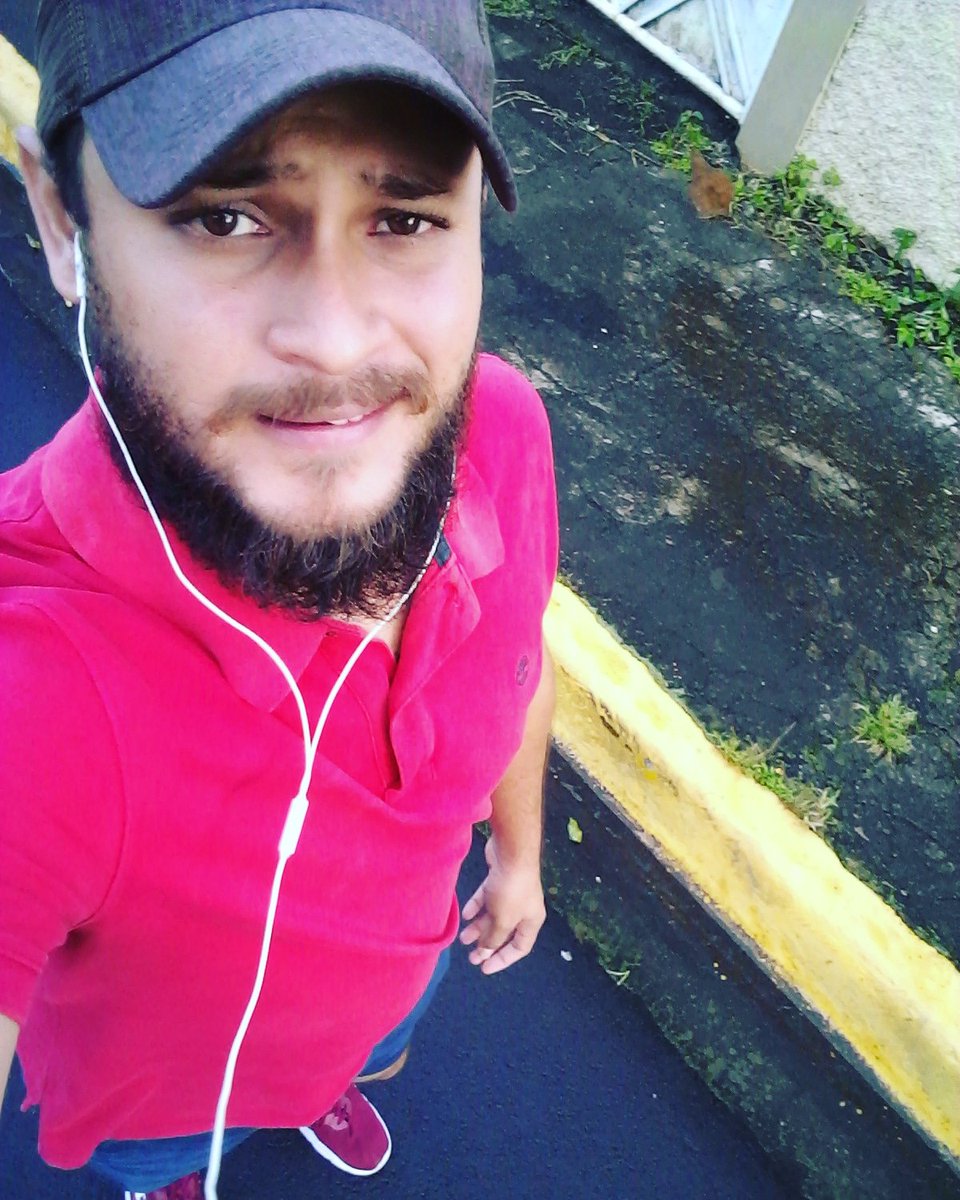 VctorNavarro18's tweet photo. 🔥🔥Usted no necesita  derribar a nadie para seguir adelante 🔥🔥

🚨🚨 🚨🚨 🚨🚨
 
#VictorNavarro

#Disturbio505

🔥Instagram 🌐navarro_Victoralfonzo🔥

     🔥 Twitter 🌐@VctorNavarro18🔥

         🔥YouTube 🌐Victor Navarro 🔥     
    
             Sígueme y te  sigo😆😆😆😆 https://t.co/nXV9xLzvAI