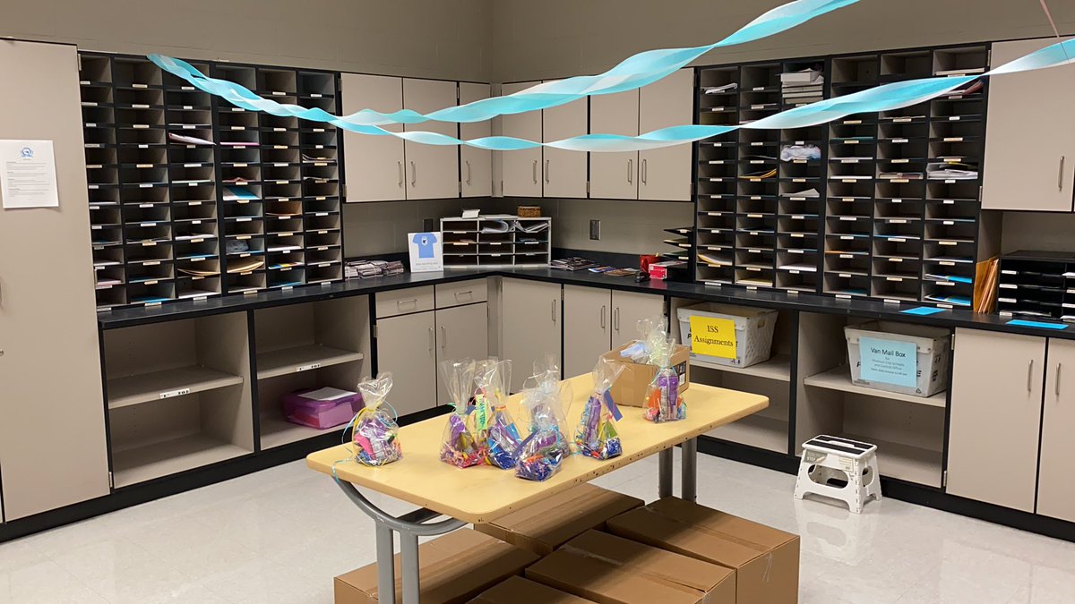 Thanks to <a href="/HighlandsAL/">Church of the Highlands</a> for the card, streamers, and goodies today <a href="/James_Clemens/">James Clemens</a> !   It was very appreciated! #proudtobeajet #mcslearns