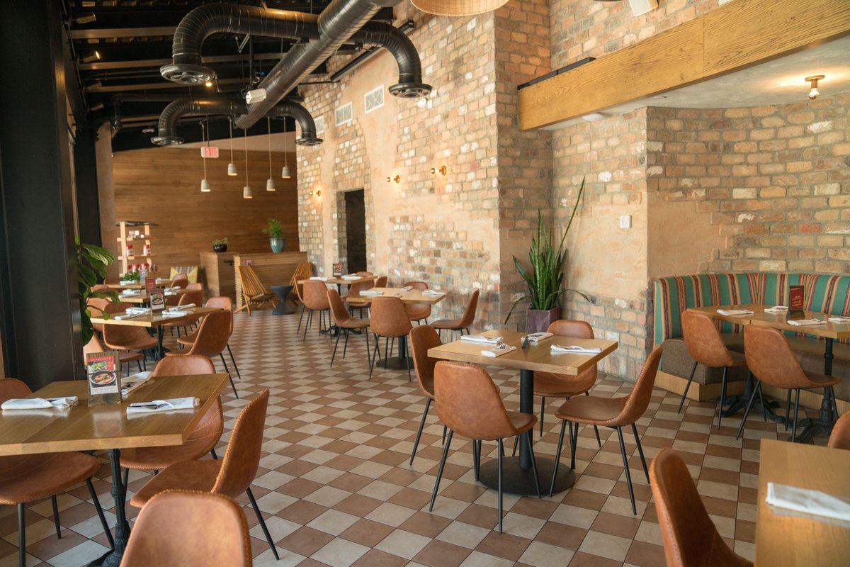 𝐖𝐞 𝐚𝐫𝐞 𝐍𝐨𝐰 𝐎𝐩𝐞𝐧 𝐟𝐨𝐫 𝐃𝐈𝐍𝐄 𝐈𝐍! We are very excited and grateful to safely welcome everyone back into our dining rooms starting today. 
#WeAreBack