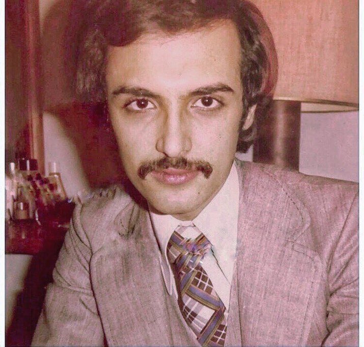 xFAHDINHO's tweet photo. كنا افترقنا البارحه           و البارحه صارت عمر https://t.co/9trEKueBLV