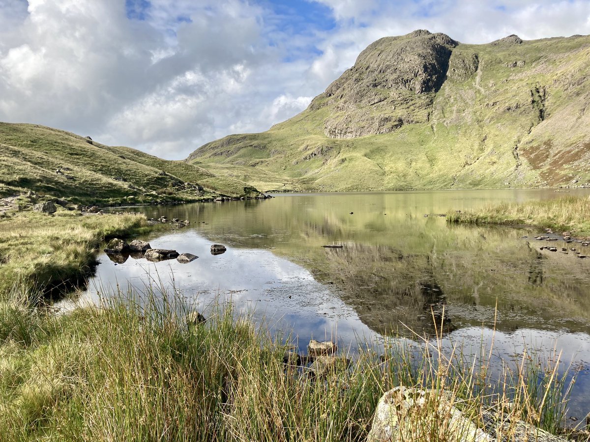 TheJaneWarne's tweet photo. Amazing and at the time, for me, very difficult walk up #JacksRake to the summit of #PaveyArc couldnโt have done it without the Prof. Beautiful views, Dungeon Ghyll and Stickle Tarn. #GreatLangdale #LakeDistrict https://t.co/EE5t2QpPQe
