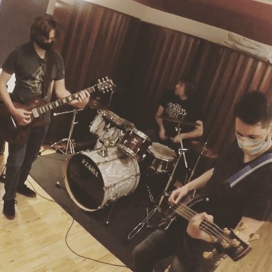 The uncaged crew...

#elephanttakedown  #altrock #rock #record #studio #recordingstudio #independentartists #band #music #guitar #bass #drums #microphone #vocalist #songwriters #guitarist #bassist #drummer #fender #telecaster #ibanez #darkglasselectronics #gibson #blackstar
