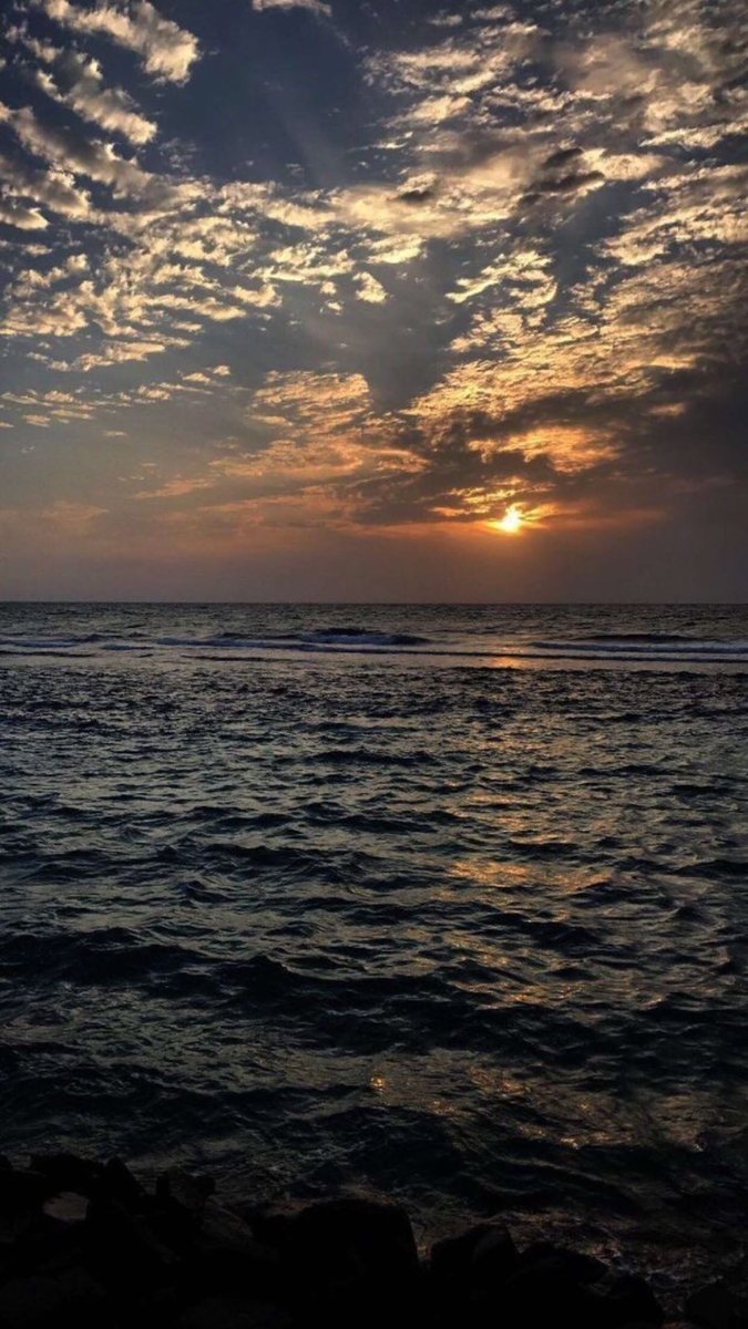 rf_7c's tweet photo. #ينبع https://t.co/vZ3XfujIZ6