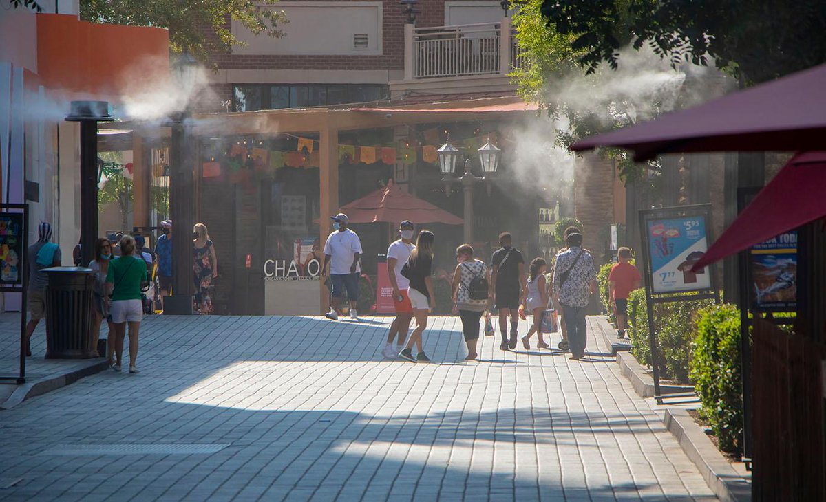 LINQ Promenade (@linqpromenade) on Twitter photo There are lots of place to dine on the <a href="/LinqPromenade/">LINQ Promenade</a> for #NationalEatOutsideDay. Do you have a favorite patio to visit when you #VegasAgain?? ๐๐ #LINQlife
See ALL the options here: bit.ly/3lxC99T There are lots of place to dine on the <a href="/LinqPromenade/">LINQ Promenade</a> for #NationalEatOutsideDay. Do you have a favorite patio to visit when you #VegasAgain?? ๐๐ #LINQlife
See ALL the options here: bit.ly/3lxC99T
