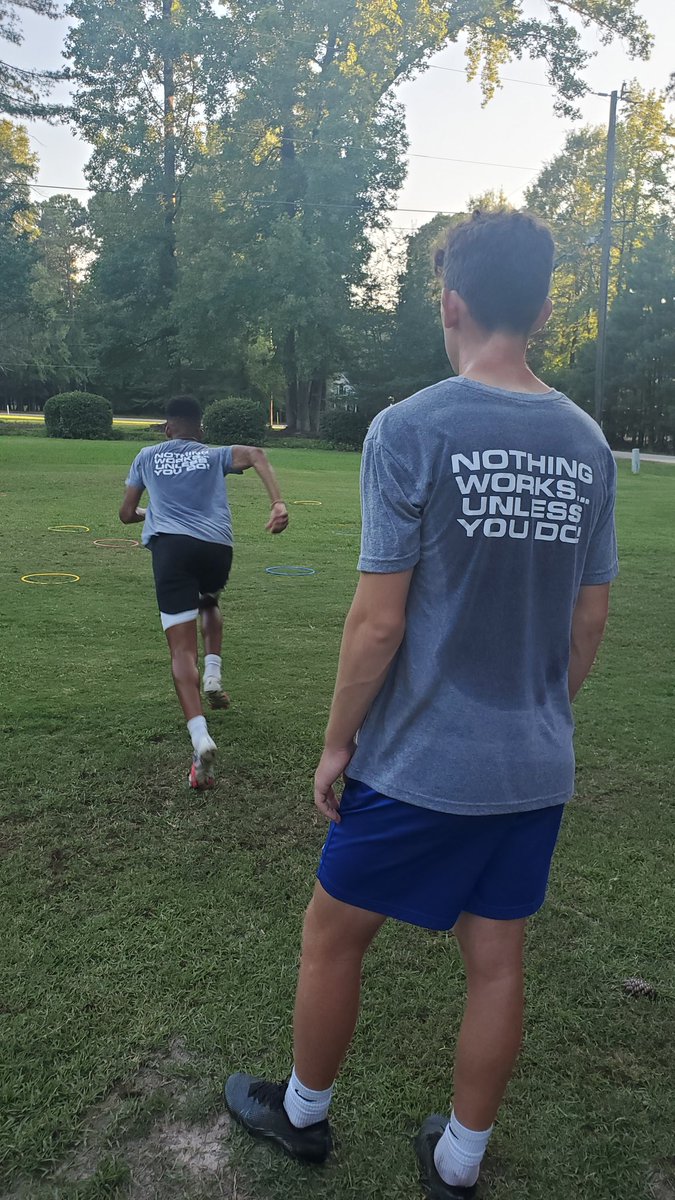 Motivational Monday: What a better way then to start with our motto! Nothing works unless you do! ~Maya Angelou
If you want to grow and get better  you must put in the work, not average work, but sweaty, engaged, full effort work! #soccer #youthsoccer #TechnicalAthlete