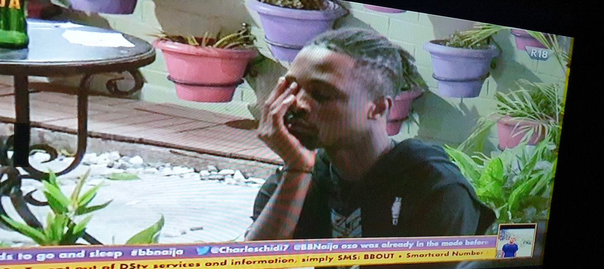 Iam_chibuchi's tweet photo. Guys beware of someone u call ur friend. See as Erica confidently vote Laycon after everything they've been together, well that's the game sha. So icons pls let's punish our boy with votes ☺☺☺
#LayconNeedsYou
#BBNaijaLocdown2020 https://t.co/xPebdb8OYu