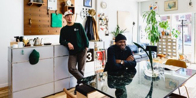 Today at Lean Luxe 👉 bit.ly/32LjO0F

––<a href="/andjelicaaa/">Ana Andjelic</a>: The convergence of status, streetwear, and furniture is here
—Amazon blatantly copies @whoop, boasts about it online
—<a href="/tobyshorin/">Spirit of Toby Shorin</a>: Squad culture, a pandemic force
—<a href="/TaylorLorenz/">Taylor Lorenz</a>: The rise of the ‘college collab house’