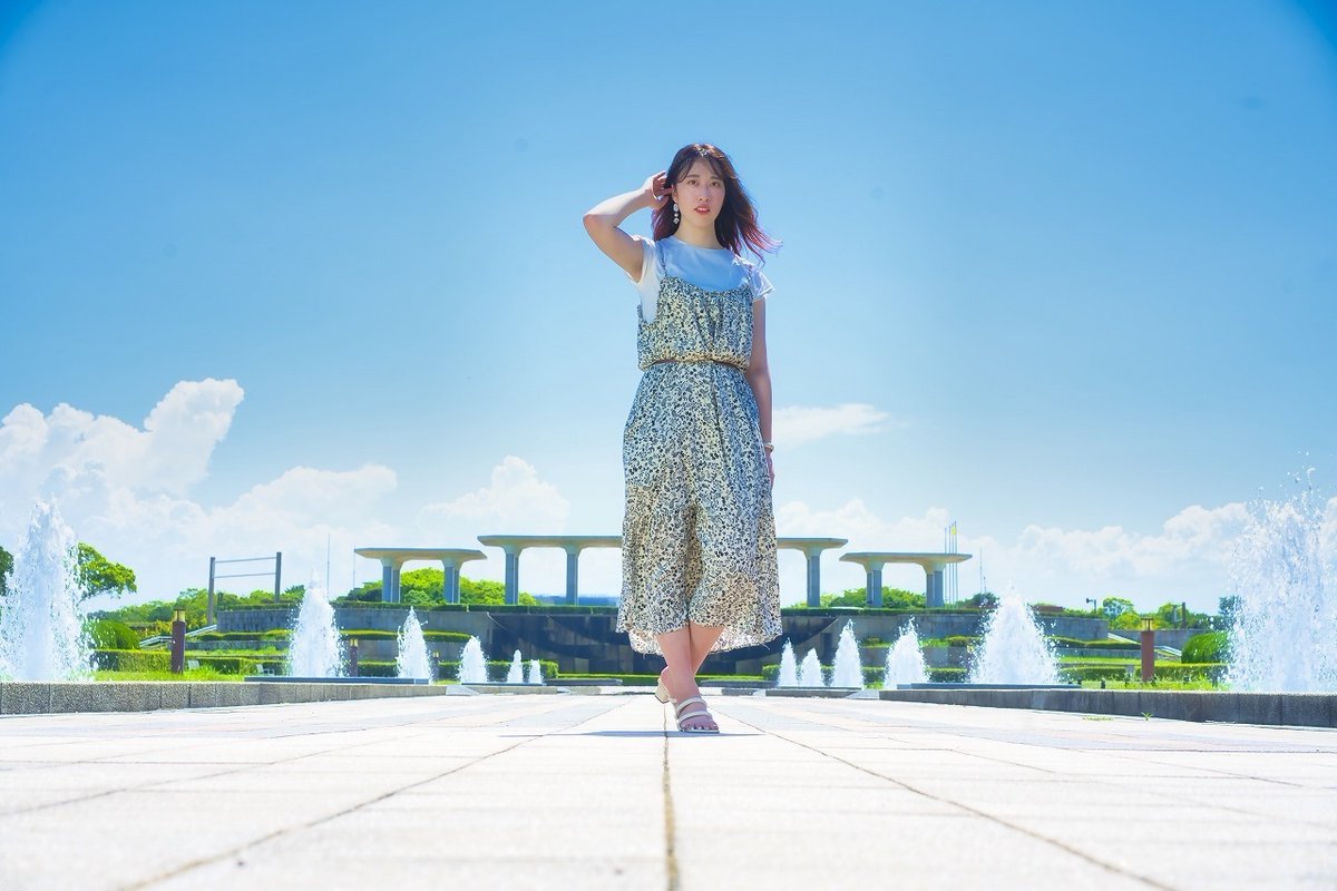 海ノ中道海浜公園撮影会②
すっごいカラフルでめっちゃ
夏感じるお写真頂きました🌞🌴🌺✨
カメラマンさんタグ付けしてます！
#ピュールエスコート #撮影会モデル募集 #私の夏休み #海ノ中道海浜公園#コロナに負けるな#ファインダー越しの私の世界ᅠ #カメラ好きな人と繋がりたい #夏の思い出