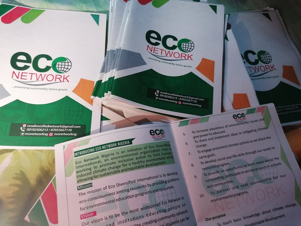 Toyinclimate's tweet photo. Eco Network is aim to develop eco-consciousness among residents by providing platform for climate and environmental education.
We are building active individuals who will be changemakers in their immediate communities. 
#econetwork #ecodiversified  #climateandenvironmentmatters https://t.co/43loY2OyFK