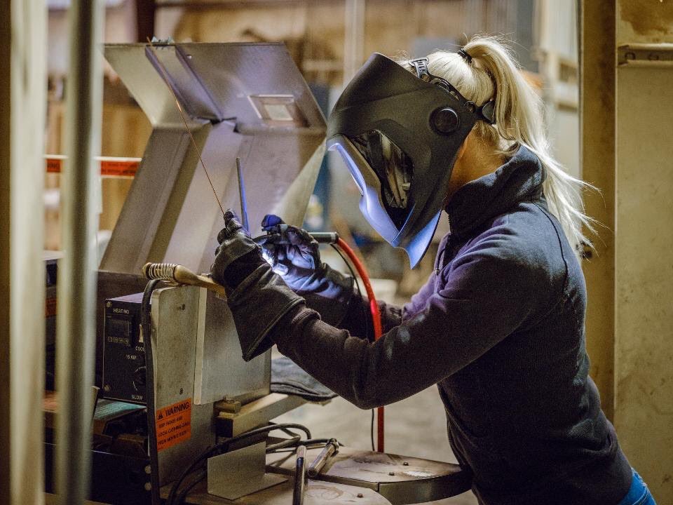 BocesEta's tweet photo. Spark your passion! 👩🏭🧑🏭
Sign up for our Hobby Welding class. NEW!
👉👉https://t.co/JmGE6GmIpH
.
#ETA #WhatsYourETA #WSWHEBOCES #SheBuiltThisCity #weldingclass https://t.co/ypwABP2zJS