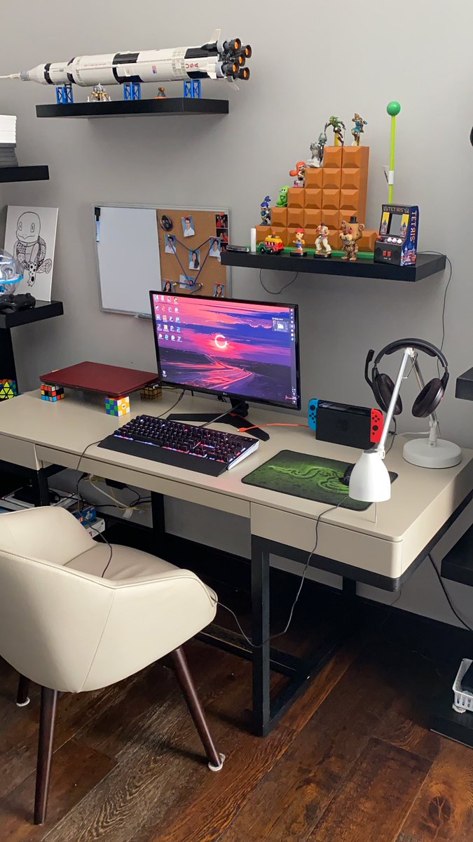 edurom203's tweet photo. @bitwitkyle Laptop Setup (Dell Inspiron 7559):

Core i7 6700HQ
GeForce GTX 960M
12 GB RAM
1 TB Hard Drive https://t.co/Yo1EcRceqh