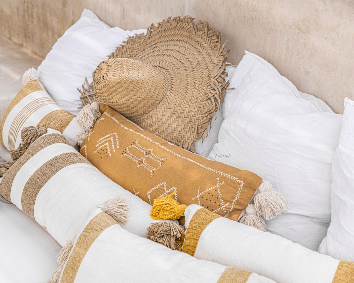 Fabhub_Design's tweet image. Great things never come from comfort zones.
.
.
.
#fabhubdesign #cozyhome #slowliving #myhyggehome #boholuxe #sorealhome #scandiboho #homeinspo #interiordesign 
#vogueliving #tasselpillow #pillowcover

bit.ly/2YSq713