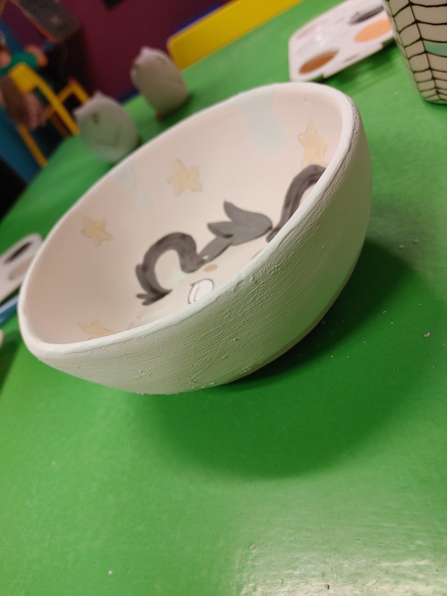 Nova_fur's tweet image. Went to Clay cafe with one of my normie friends. But she loves my wierd furry side and we painted some fun stuff! 

Can't wait to see it fired. 

#furry #fur #claycafe