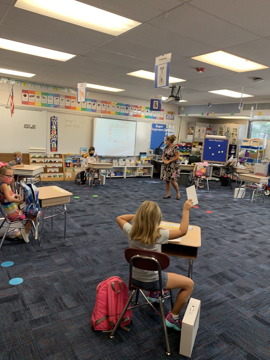 Thank you <a href="/HE_HO_PTA/">Henking-Hoffman PTA</a> #HenkingRocks #WeAreD34 wonderful day!