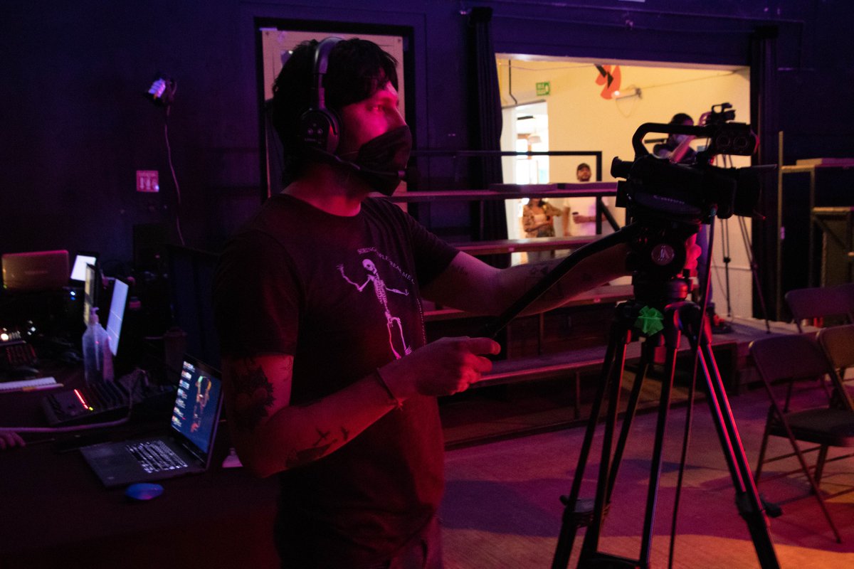 Este fin de semana fue de circo y comedia en #PeriploPuntoCero con sus formatos híbridos (Presencial + Livestreaming) para el disfrute de todos ☺️ #LaEscenaSigue #PuroTalentoJalisco