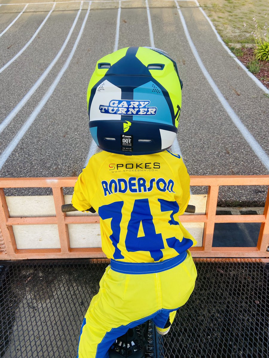 andejosh's tweet photo. So proud of this little man! @gtbmx_official @GTBicycles https://t.co/dELT369VRF