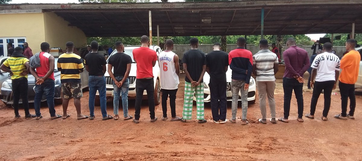 EFCC Arrests 14 Internet Fraudsters In EnuguOperatives of the Enugu zonal office of the Economic and Financial Crimes Commission, (EFCC) have arrested fourteen suspected internet fraudsters, from different parts of Awka, Anambra State.