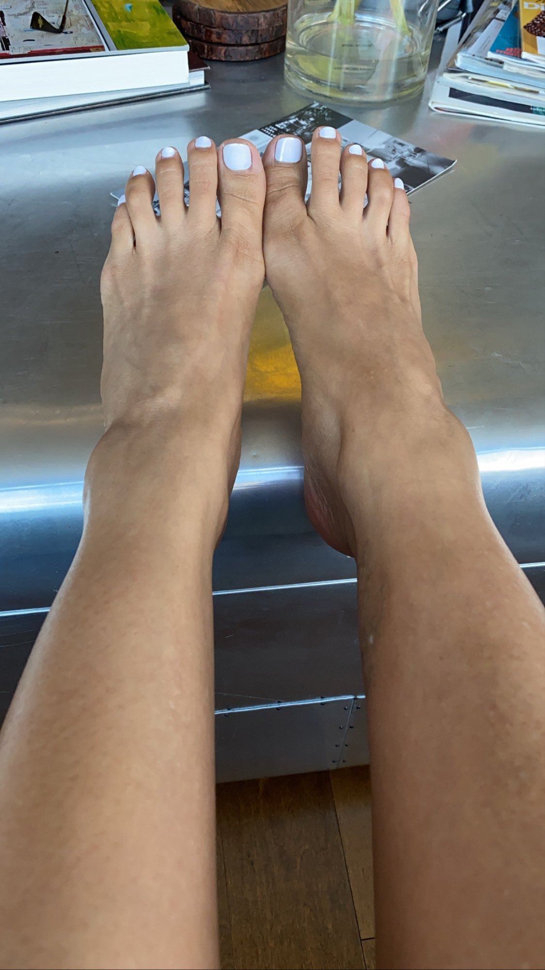 My toes or my soles ?

You may lick just one ya foot slut🦶🏼😈 #FOOTFETİSH 

Just dropped a new video of