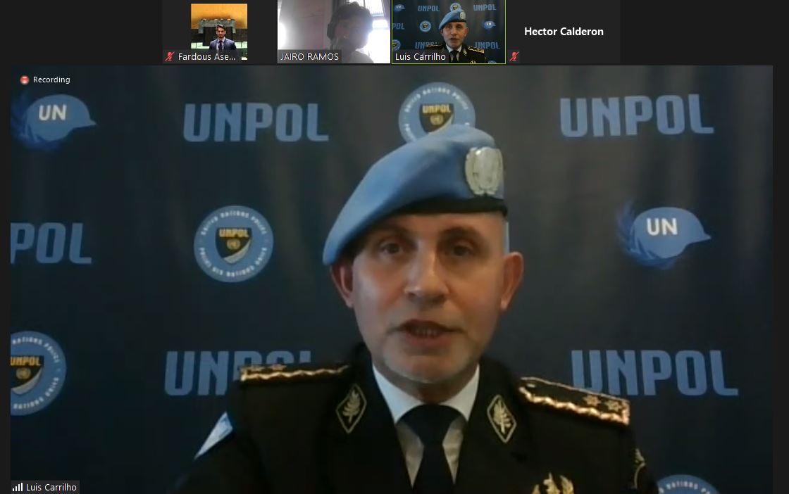 During a virtual interview with @EFEnoticias correspondent, UN Police Adviser @LuisCarrilhoPC highlighted the critical role of @UNPOL officers on the frontlines of @UNPeacekeeping including in regard to the current international pandemic #Covid19. #A4P #UNPOL https://t.co/7D1unTBMER
