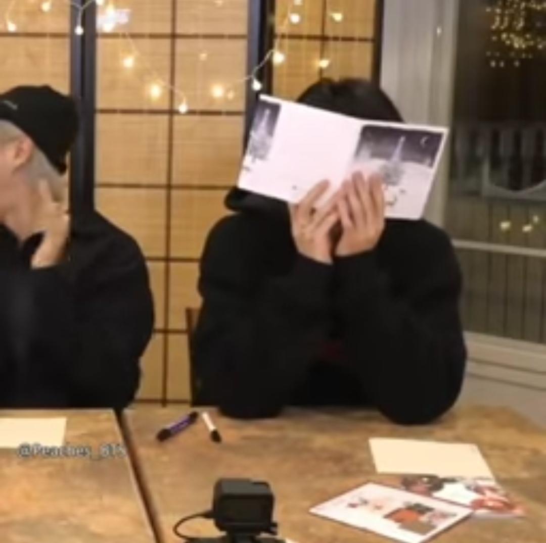 Yoondra95's tweet photo. Otro de mis momentos memorables de #JK fue en el Winter Package cuando escribió una carta para Army y empezó a llorar, como dijo Jimin, es porque hablaba desde el corazón 🥺💜
#Hi_Army #KooxArmy #happybirthdayJk #FelizCumpleañosJK #HappyJungkookDay
#생일축하정극 @BTS_twt https://t.co/oGoV4II9hH