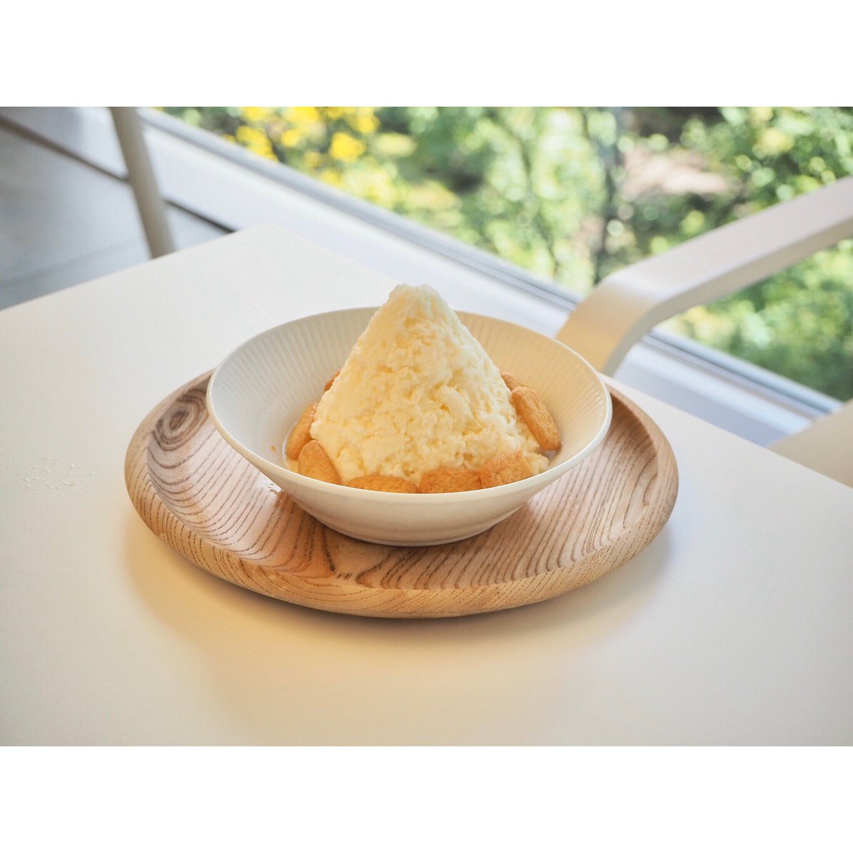 りすこ On Twitter 雪蟹聖地巡礼その4 六花亭札幌本店 彩女さんと同じケーキではなく食べたいものを食べましたw 六花氷と付き合ってくれた友達のブルーベリーパフェ どっちも500円 安い 六花氷はついてるビスケットが甘いのでコーヒーを一緒に頼むのがおすすめ