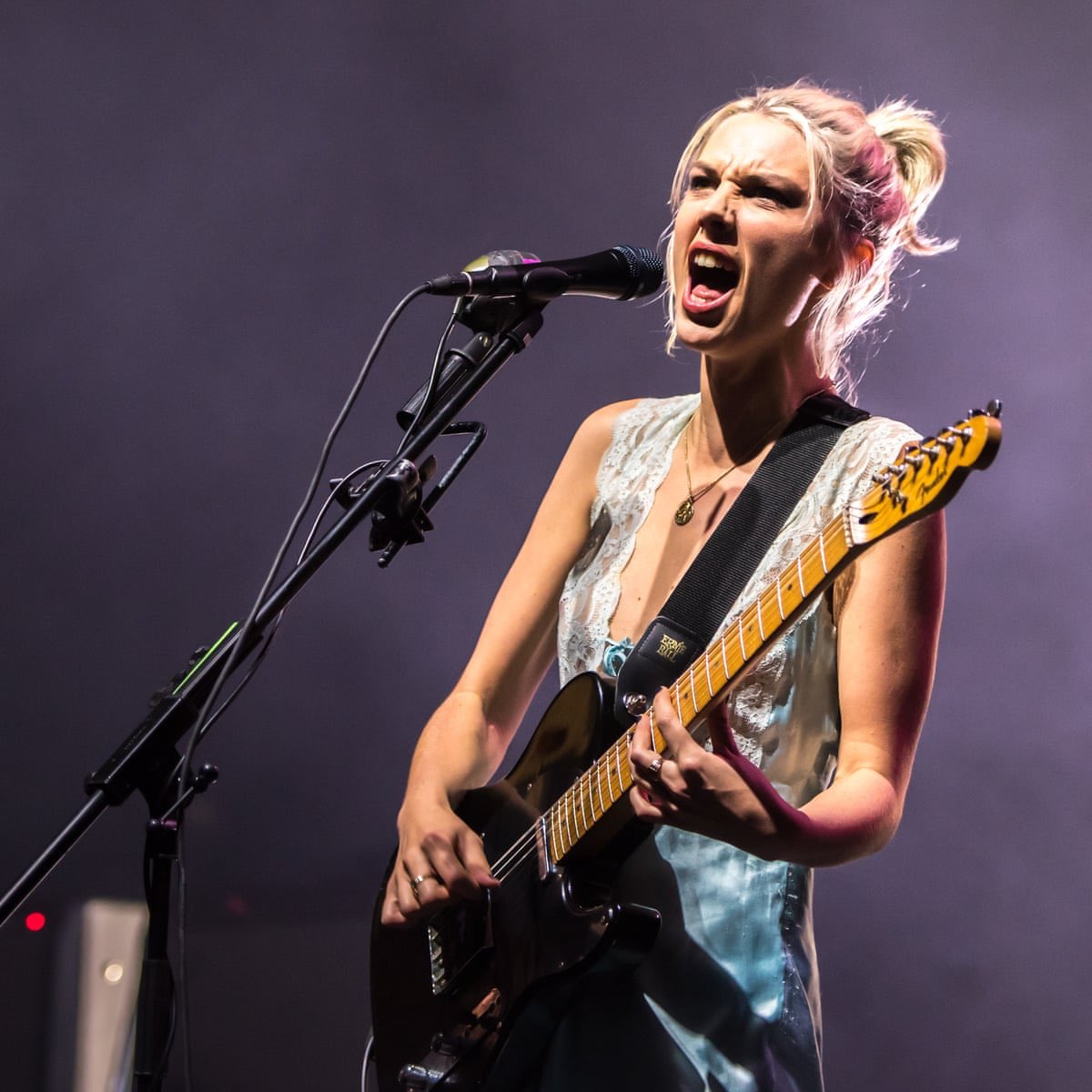  @wolfalicemusic to get some bands involved  @OfficialRandL