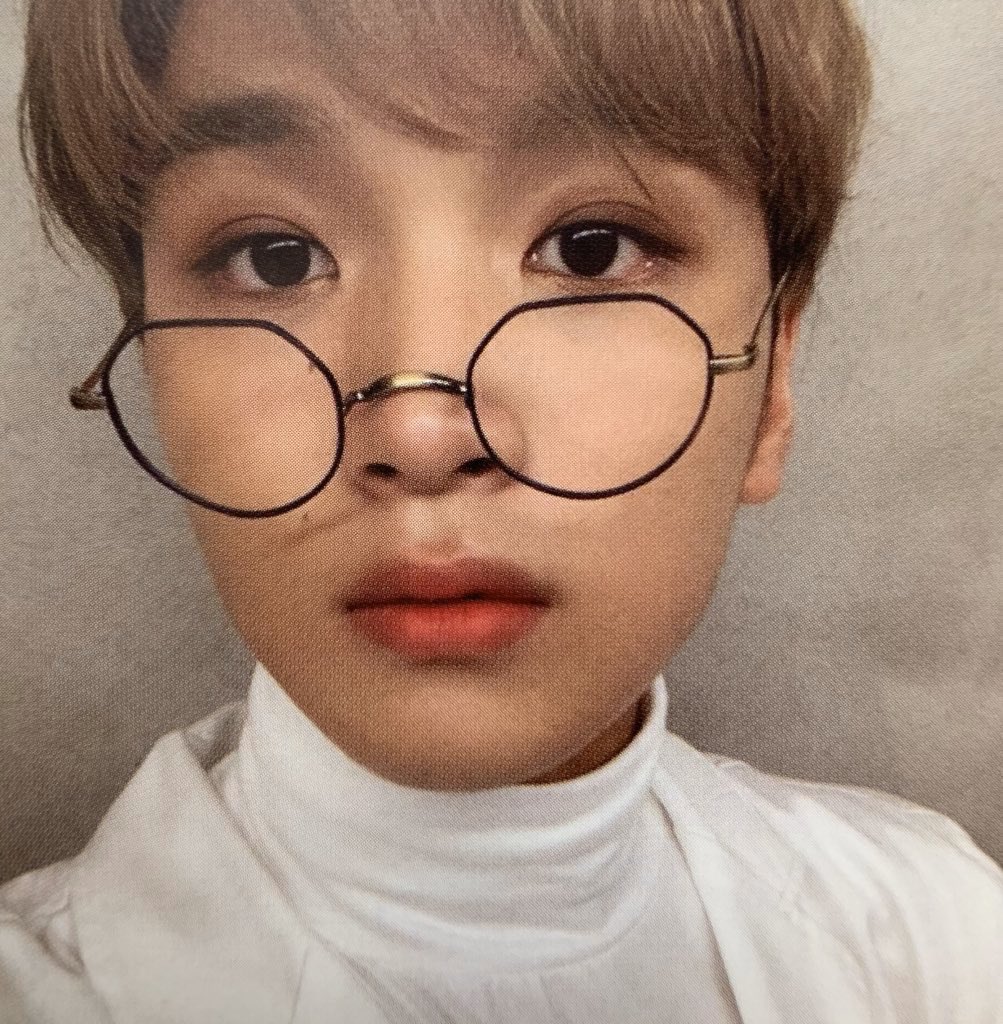 haechan in glasses, a thread  #HAECHAN  #해찬  #NCT  #NCTDREAM  #NCT127