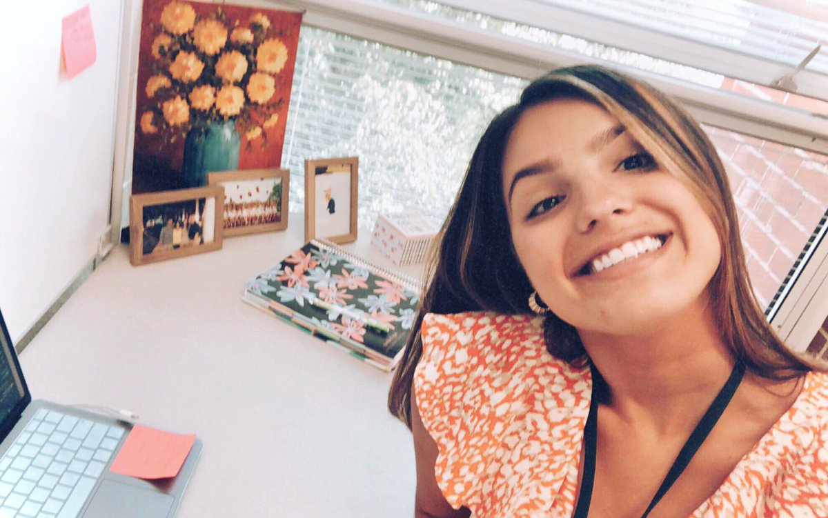 Miss Karkazis welcoming all my 7th grade Language Arts kiddos back to school! <a href="/LakeForestSD67/">Lake Forest School District 67</a> such a great day one, can’t wait for many more!