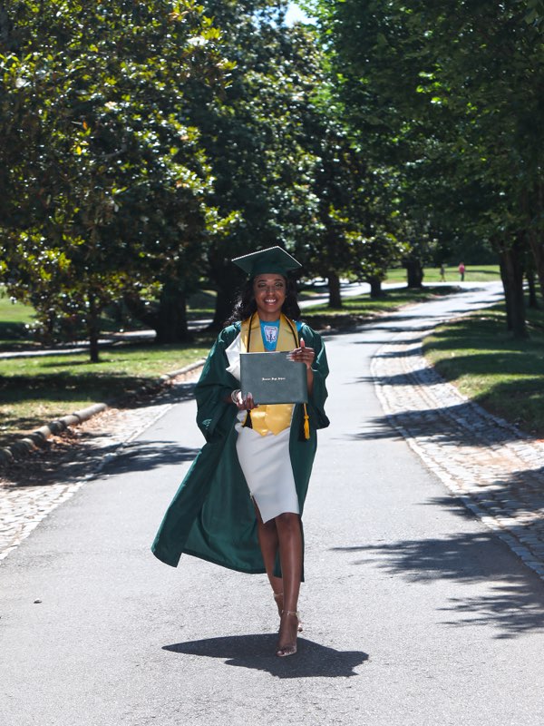 StreamYTI's tweet image. Let's celebrate Kaya Smith! She is a 2019 STREAM Scholar! She is attending the historic Spelman College. She is majoring in biology with a pre-med focus! She plans to become a trauma surgeon. Congrats!