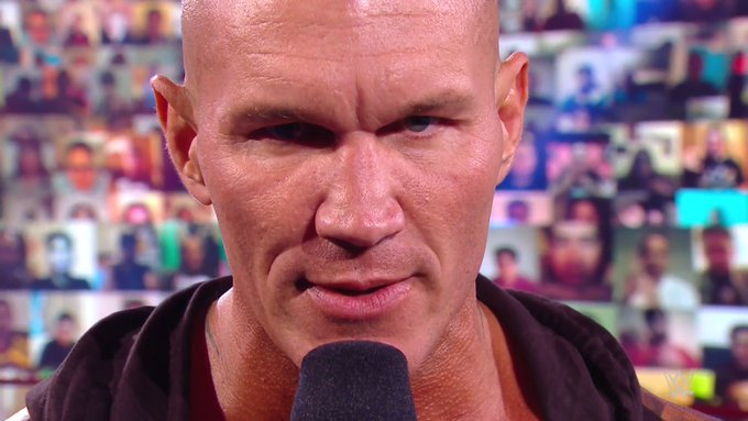 Randy Orton durante Monday Night Raw.
