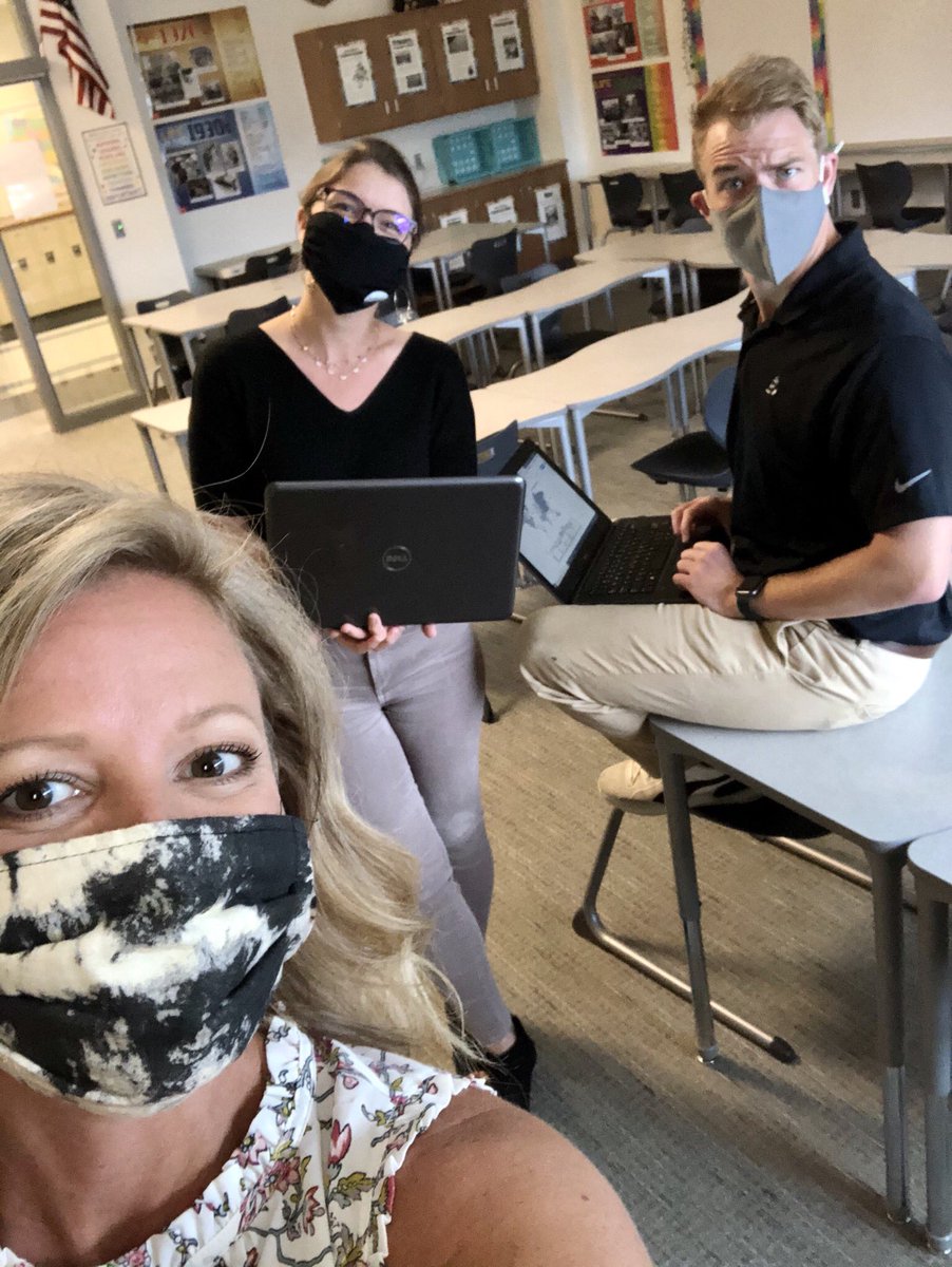 Mrs. Kristen Welch (@mrswelchfcps) on Twitter photo Hereโs to Year 2! Thank goodness I have wonderful teacher friends to help make virtual learning the best it can be! <a href="/BeckiPfeilFCPS/">Becki Pfeil</a> #virtuallearning #TeachersHelpingTeachers Hereโs to Year 2! Thank goodness I have wonderful teacher friends to help make virtual learning the best it can be! <a href="/BeckiPfeilFCPS/">Becki Pfeil</a> #virtuallearning #TeachersHelpingTeachers
