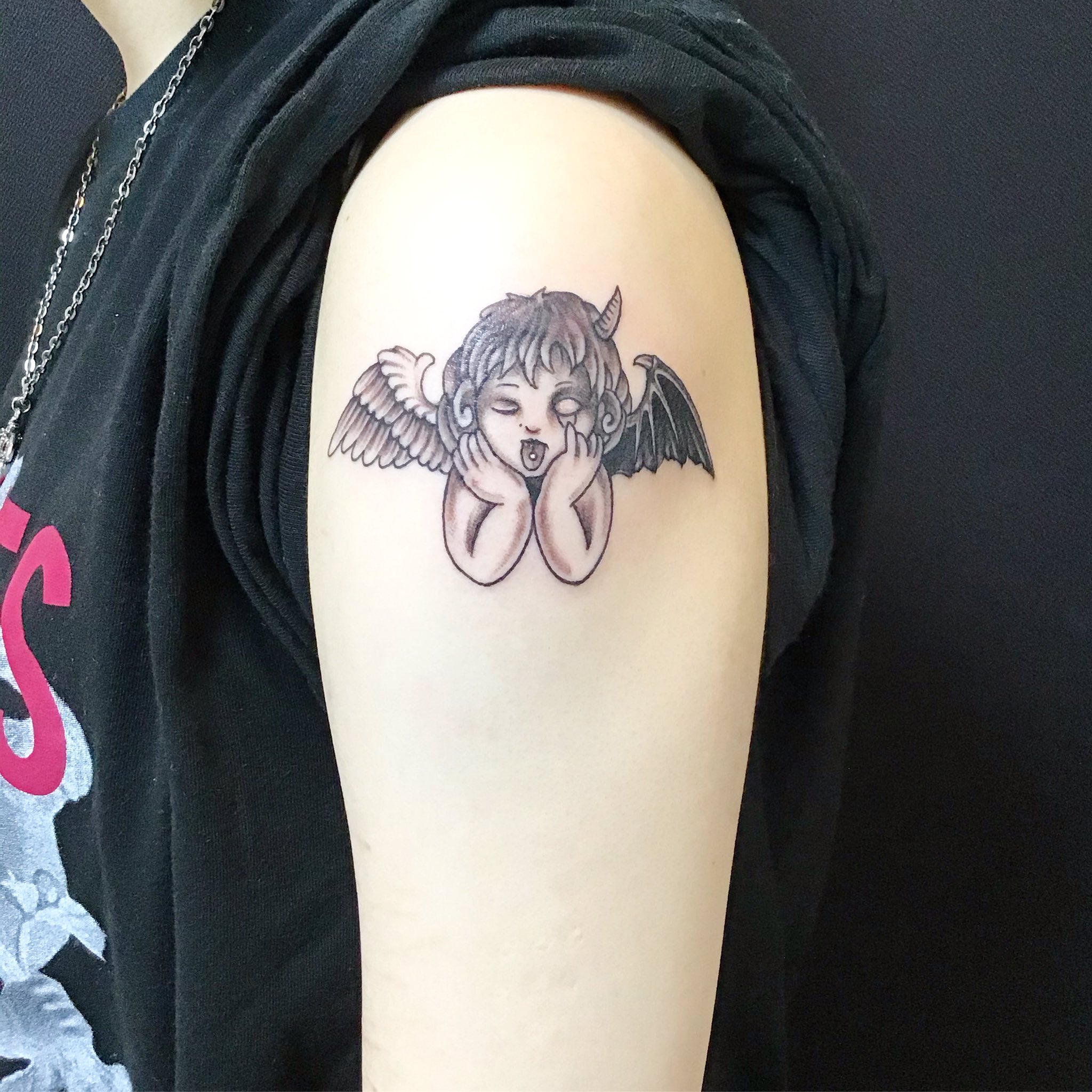 新宿タトゥー Fox Gate Tattoo En Twitter 腕 天使悪魔のタトゥー By 正彩 9月1日本日も営業中 和彫りからワンポイント B Gまで幅広く対応のタトゥースタジオ 東京新宿fox Gate Tattoo 新宿駅徒歩7分 個室ブース完備 その他 作品はコチラ 新宿タトゥー Fox Gate Tattoo En Twitter 腕 天使悪魔のタトゥー By 正彩 9月1日本日も営業中 和彫りからワンポイント B Gまで幅広く対応のタトゥースタジオ 東京新宿fox Gate Tattoo 新宿駅徒歩7分 個室ブース完備 その他 作品はコチラ