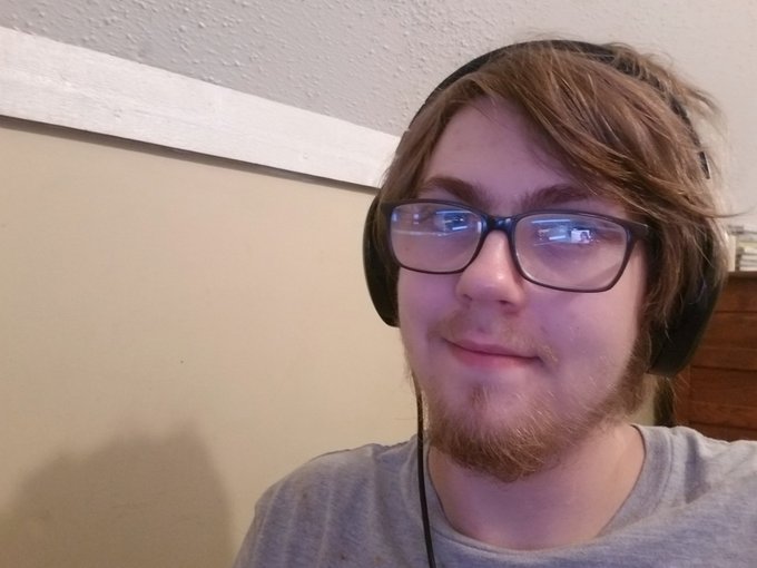 I'm live on chaturbate  come hang out.  #chaturbate #pornhub #porn #teen #horny #bisexual #anal #bdsm